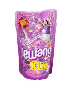 So Klin Pewangi Violet Refill 900 ml