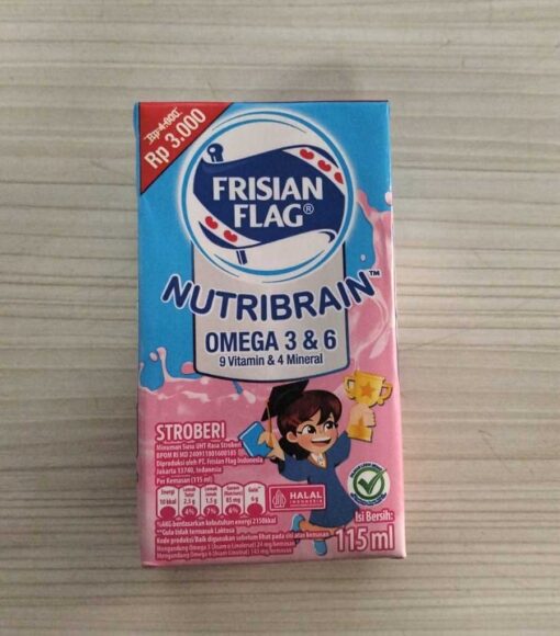 Frisian Flag UHT Strawberry 115ml
